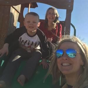 Meet your Posher, Whitney